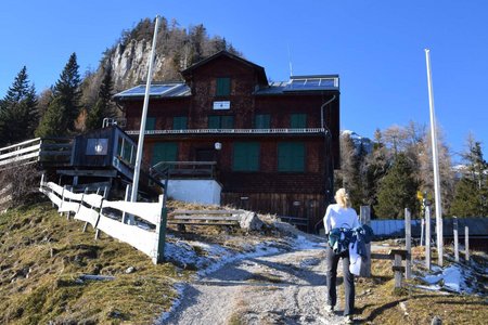 Bayreuther Hütte (1600 m) von Höllenstein