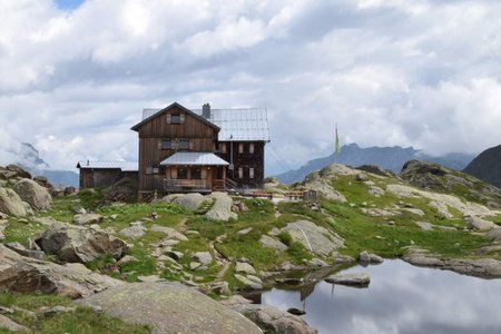 Magdeburger Hütte – Bremer Scharte – Bremer Hütte