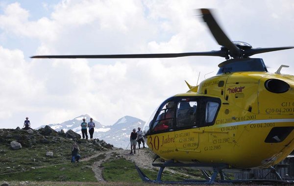 Helikopter am Berg