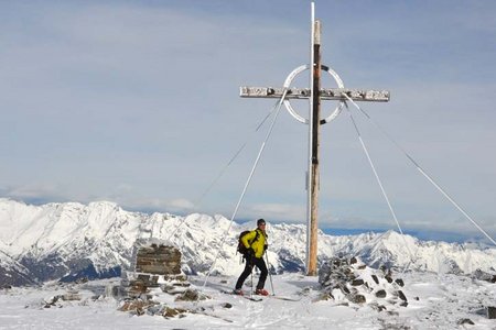 Glungezer-Sonnenspitze (2677/2639 m) von Tulfein